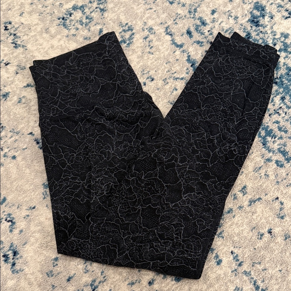lululemon athletica Black Floral Pattern Leggings
